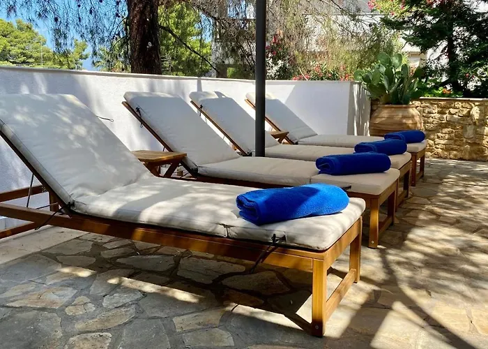 Eco Electra * Nikiti (Sithonia)